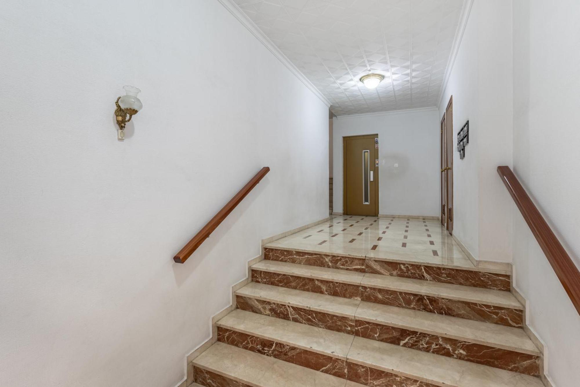 Dreaming Apartment Dona Luisa - Free Parking Гранада Экстерьер фото